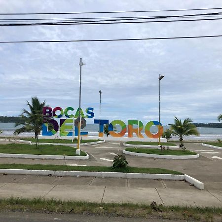 Reff Hotel Bocas del Toro Buitenkant foto